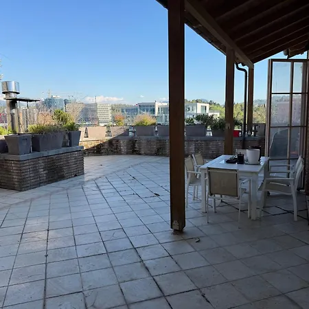 Apartamento Golden Attico Blloku *